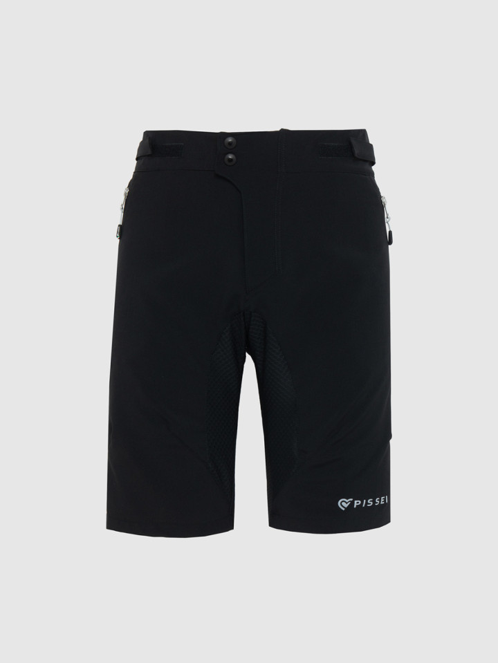 PISSEI: EPIK BAGGY SHORTS