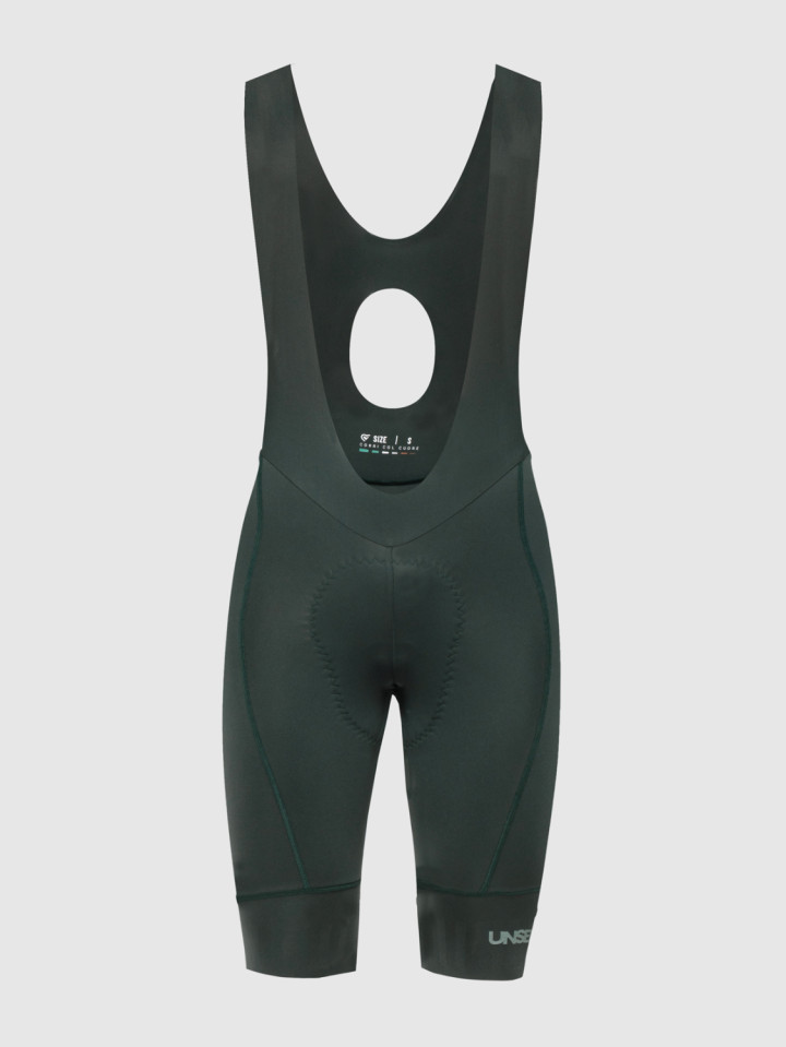 PISSEI: UNSEEN BIBSHORTS