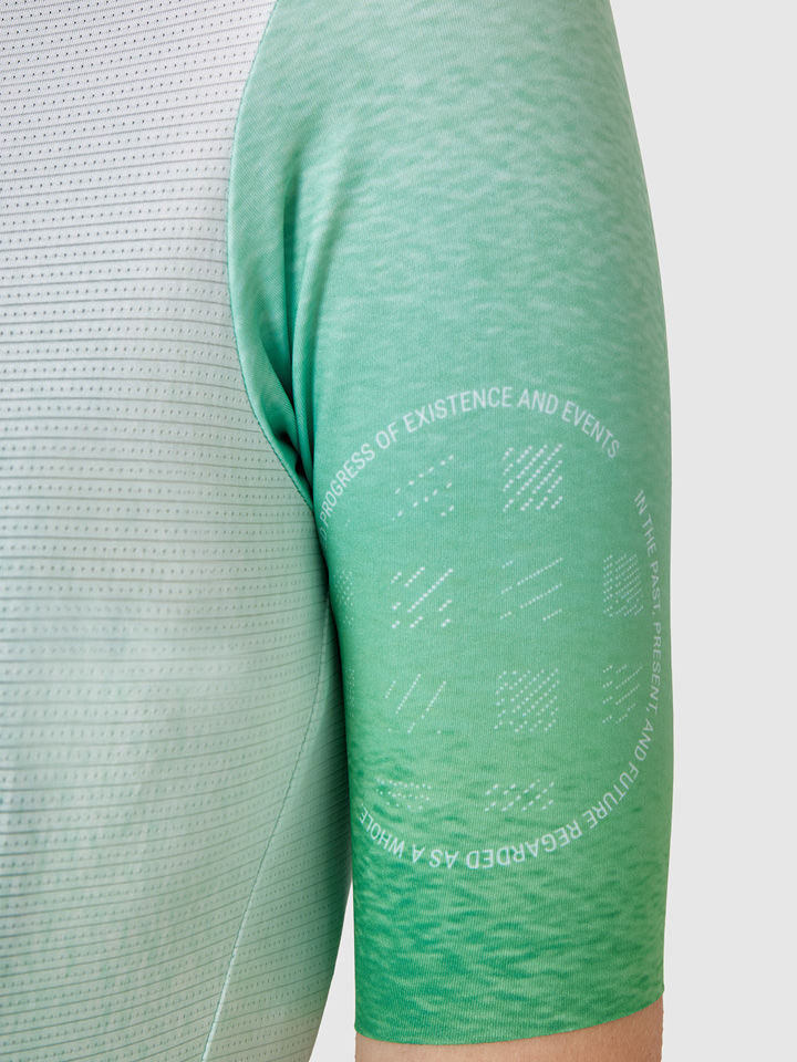 PISSEI: WOMAN'S TEMPO SHORT SLEEVE JERSEY