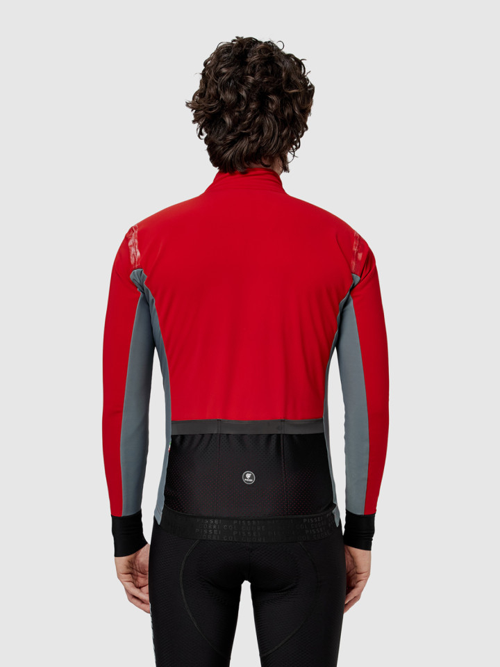 PISSEI: VESTE BUFERA