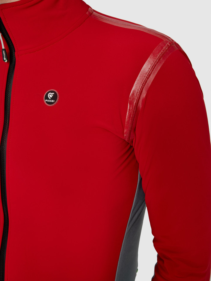 PISSEI: VESTE BUFERA