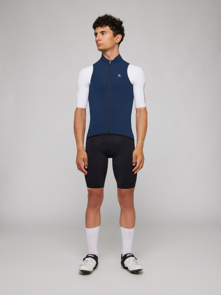 PISSEI: PRIMAPELLE VEST