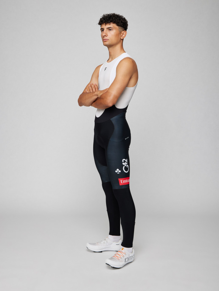PISSEI: STRUMPFHOSE UAE TEAM EMIRATES 2025