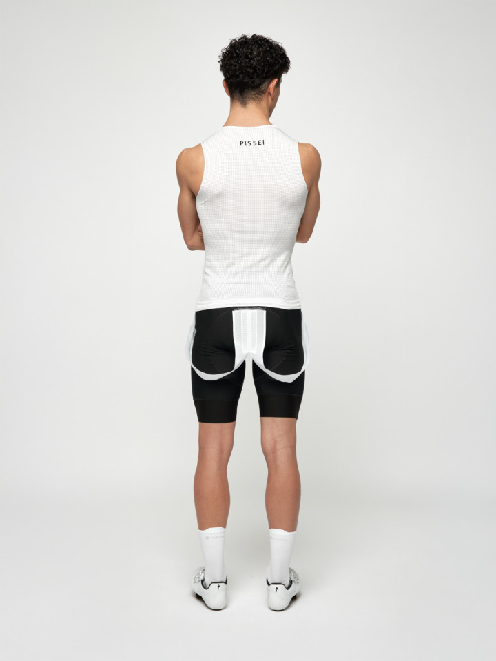 PISSEI: ARGENTUM SLEEVELESS BASE LAYER