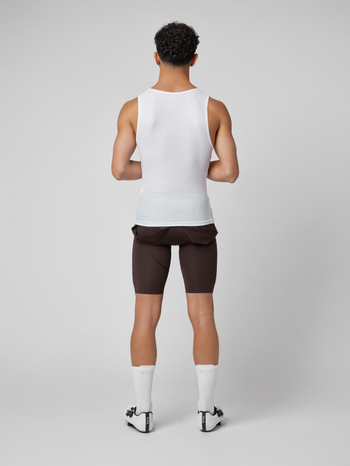 PISSEI: ATTAQUE SLEEVELESS BASE LAYER
