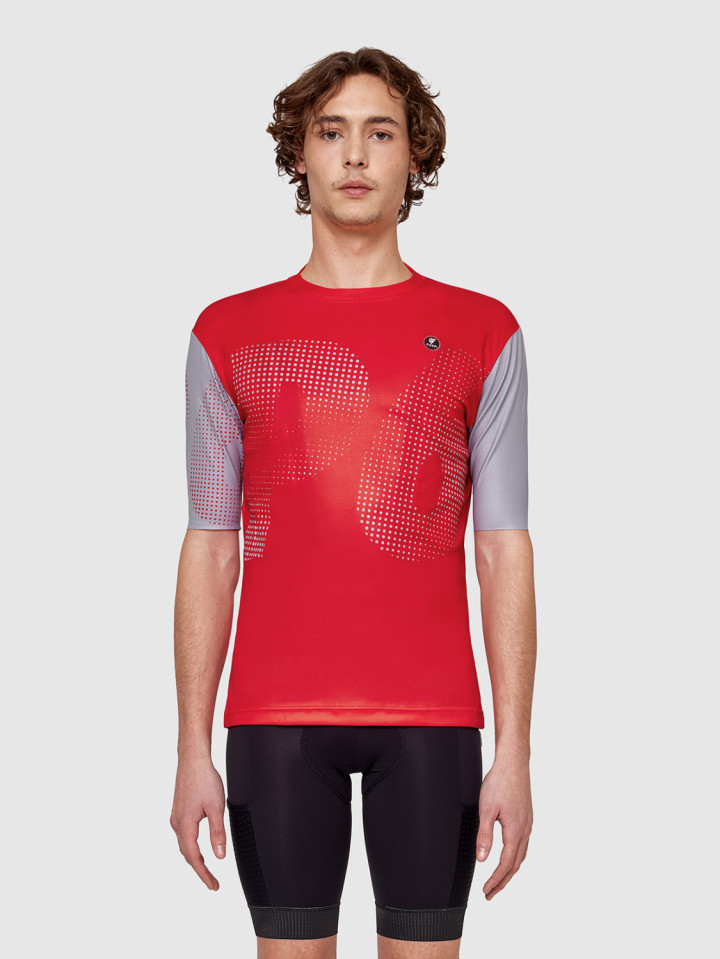 PISSEI: T-SHIRT EPIK