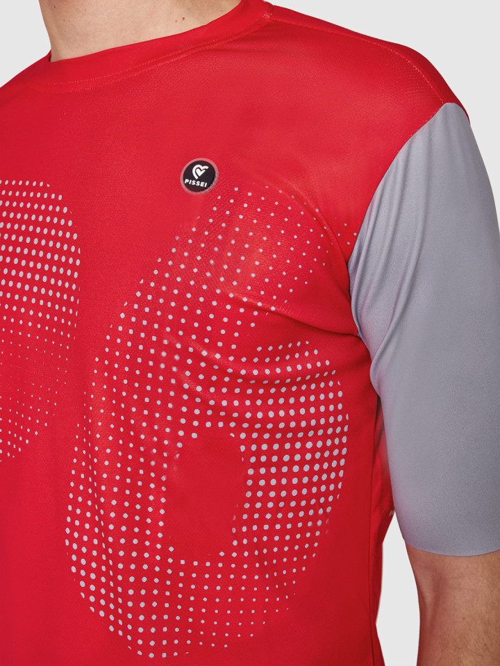 PISSEI: T-SHIRT EPIK