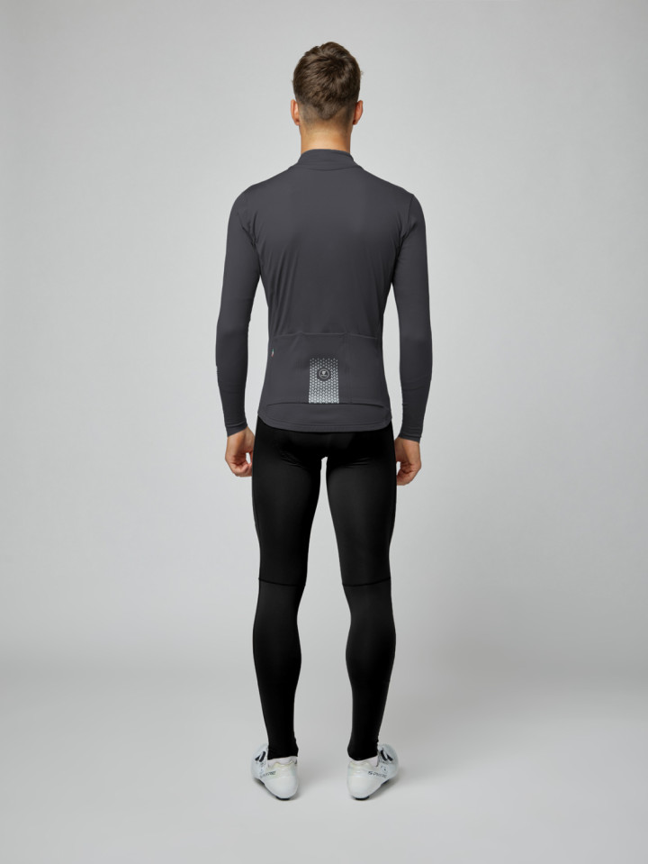 PISSEI: WINTERJACKE PRIMAPELLE