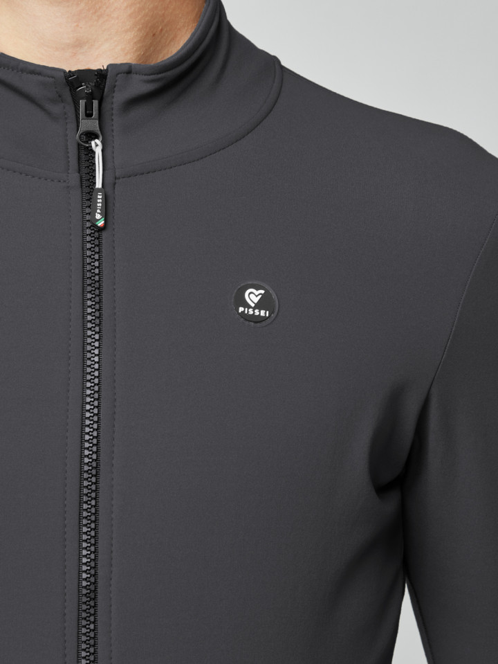 PISSEI: WINTERJACKE PRIMAPELLE