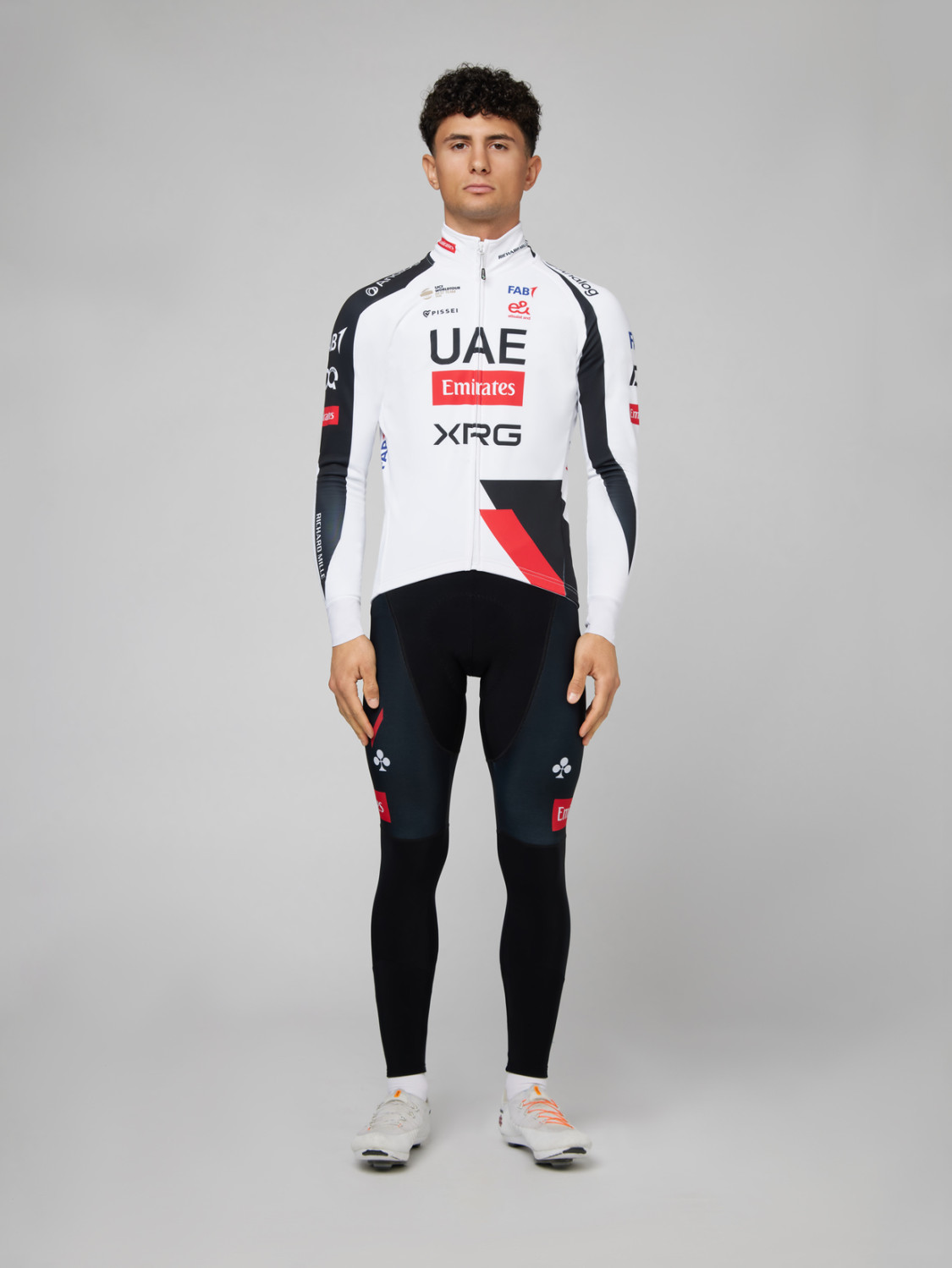 PISSEI: VESTE OFFICIAL UAE TEAM EMIRATES-XRG 2026