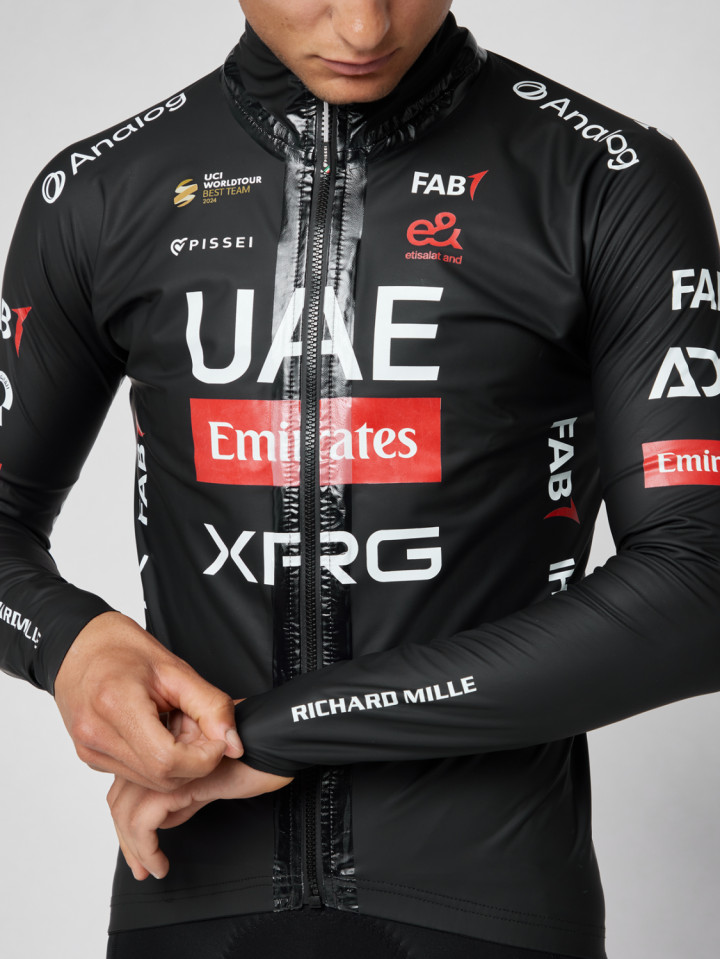 PISSEI: UAE TEAM EMIRATES - XRG 2025 PRIMAPELLE OFFICIAL HEAVY JACKET