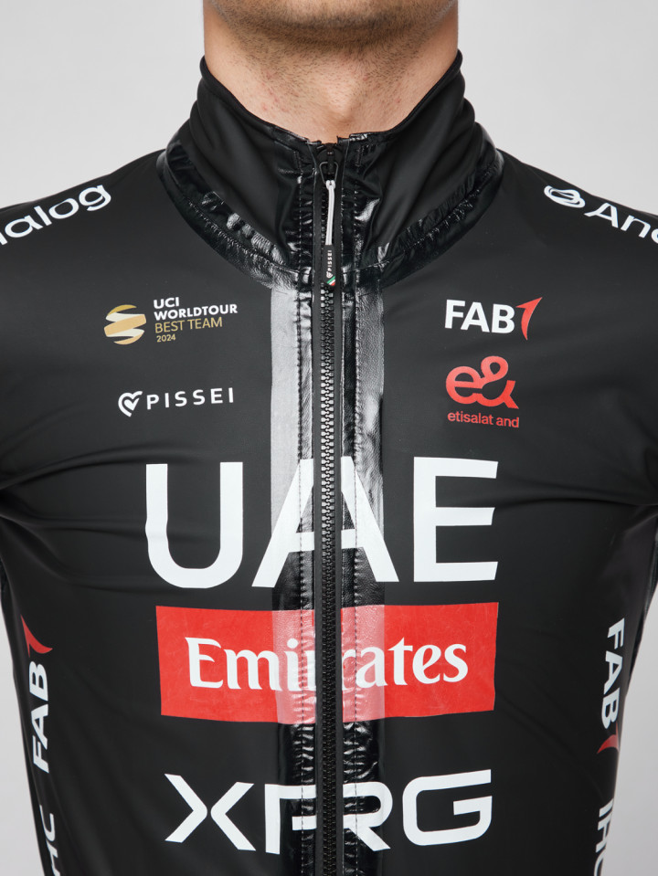 PISSEI: UAE TEAM EMIRATES - XRG 2025 PRIMAPELLE OFFICIAL HEAVY JACKET