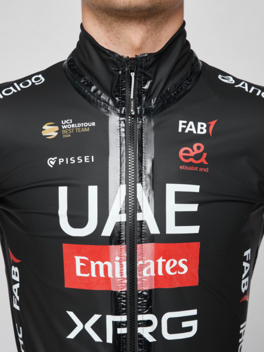 GIACCA PRIMAPELLE NORDIK ANTIACQUA OFFICIAL UAE TEAM EMIRATES - XRG 2025