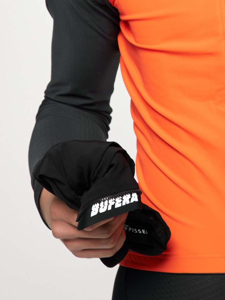 PISSEI: GILET ANTIACQUA BUFERA