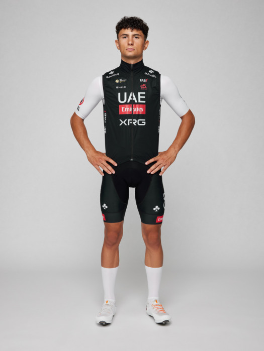 WASSERDICHTE WESTE BUFERA OFFICIAL UAE TEAM EMIRATES 2025 WASSERDICHTE WESTE BUFERA OFFICIAL UAE TEAM EMIRATES 2025