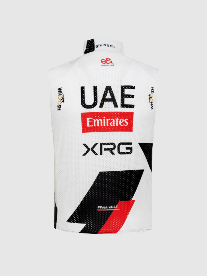 PISSEI: GILET UAE TEAM EMIRATES - XRG 2026