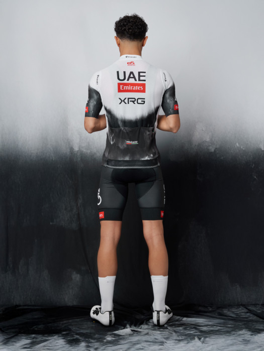 KURZARMTRIKOT REPLICA UAE TEAM EMIRATES 2025 KURZARMTRIKOT REPLICA UAE TEAM EMIRATES 2025