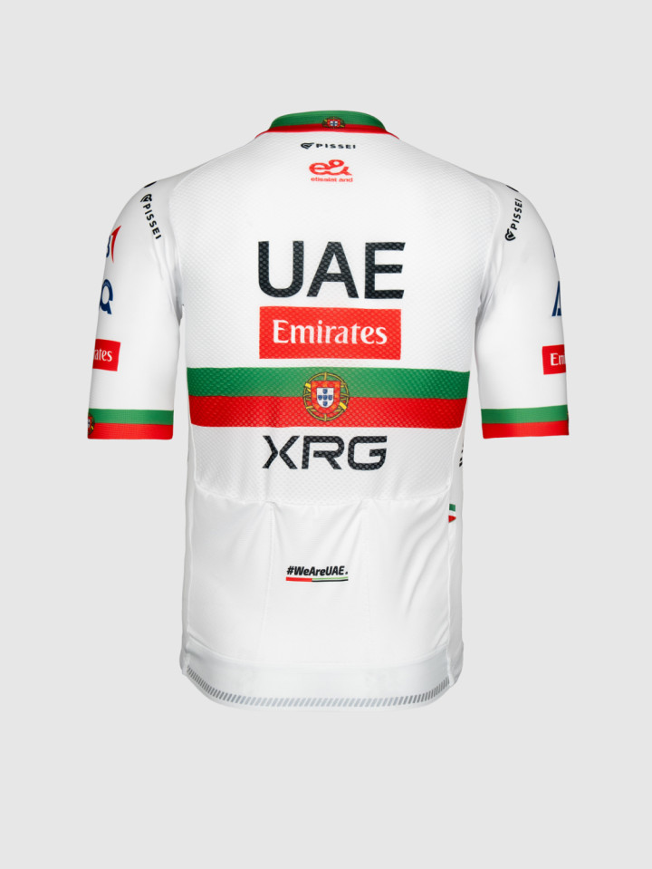 PISSEI: MAILLOT MANCHES COURTES REPLICA UAE TEAM EMIRATES - XRG 2025 CHAMPION PORTUGAL