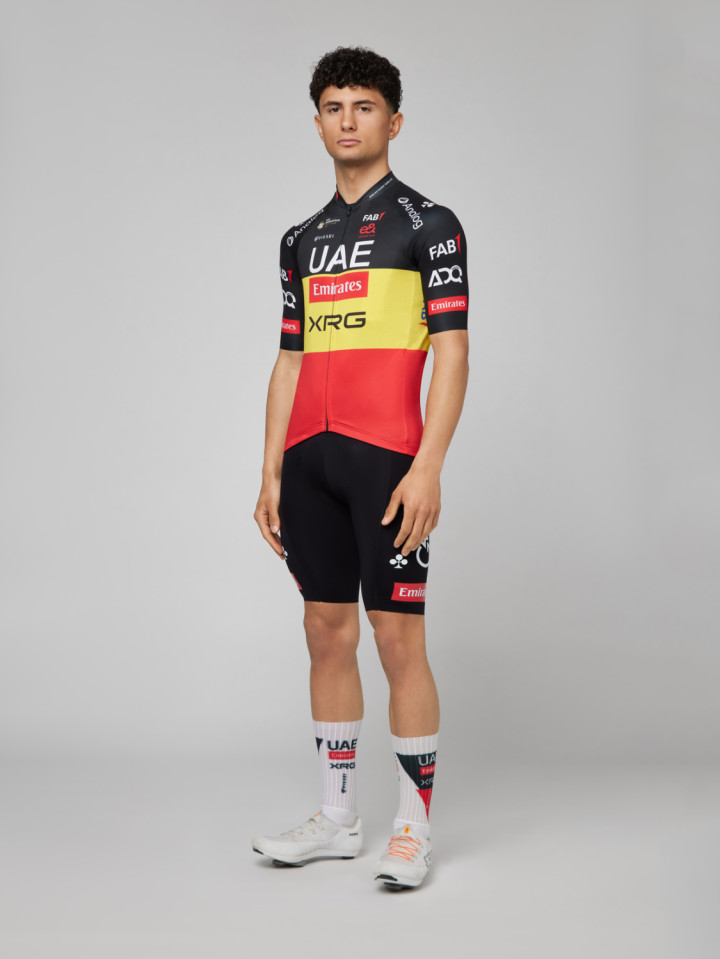 PISSEI: UAE TEAM EMIRATES - XRG 2026 SPECIAL REPLICA SHORT SLEEVE JERSEY BELGIUM CHAMPION