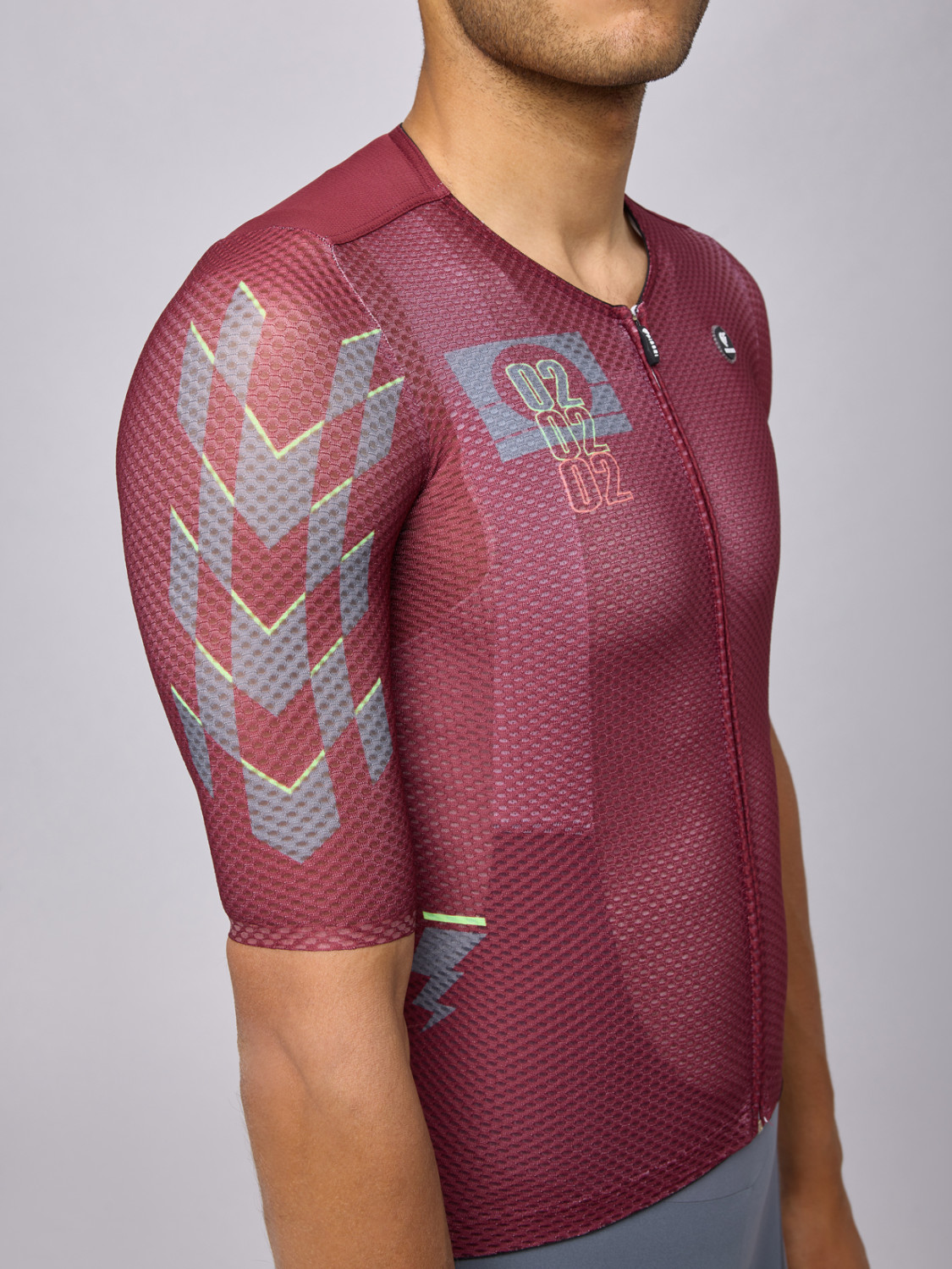 PISSEI: THUNDER SHORT SLEEVE JERSEY