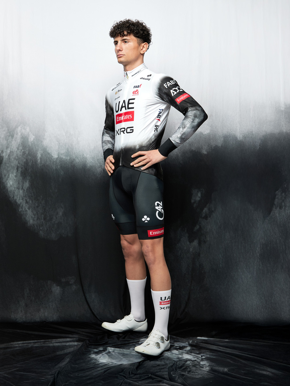 PISSEI: UAE TEAM EMIRATES - XRG 2025 REPLICA LONG SLEEVE JERSEY