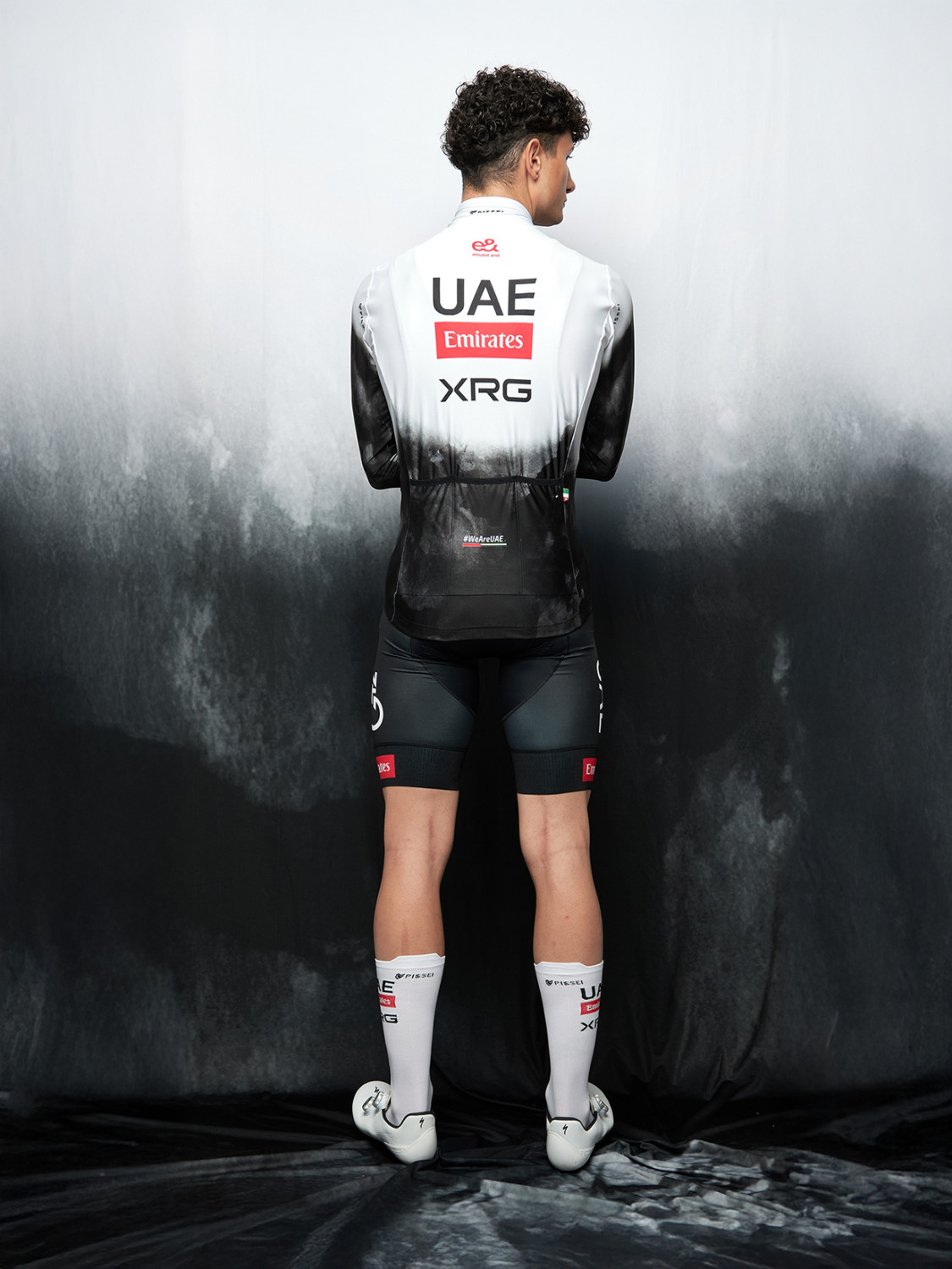 PISSEI: UAE TEAM EMIRATES - XRG 2025 REPLICA LONG SLEEVE JERSEY