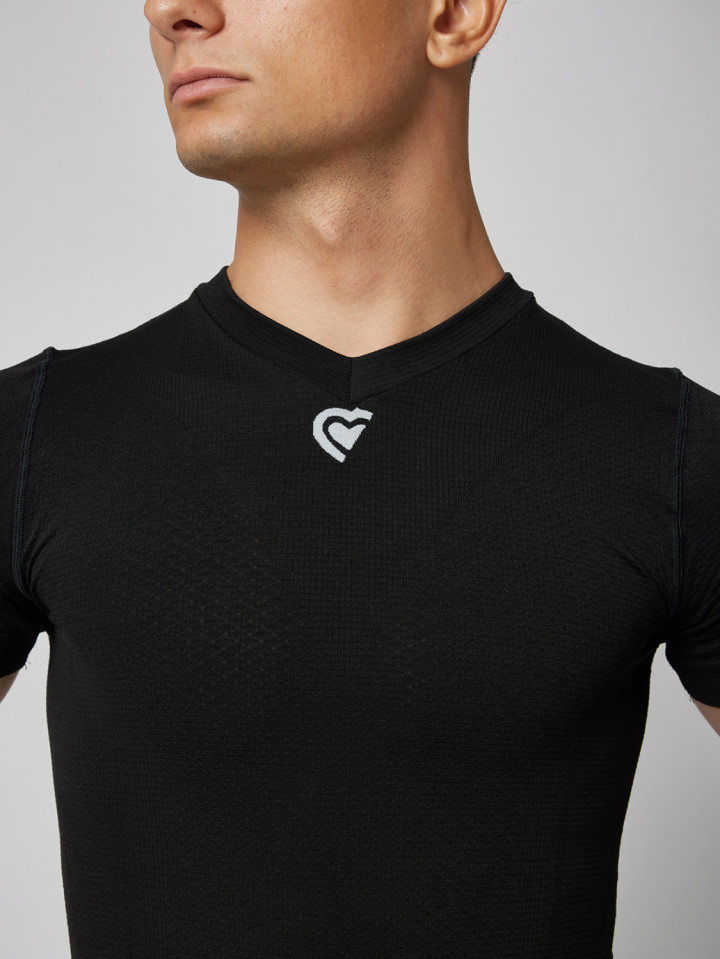 PISSEI: MINDANAO SHORT SLEEVE BASE LAYER