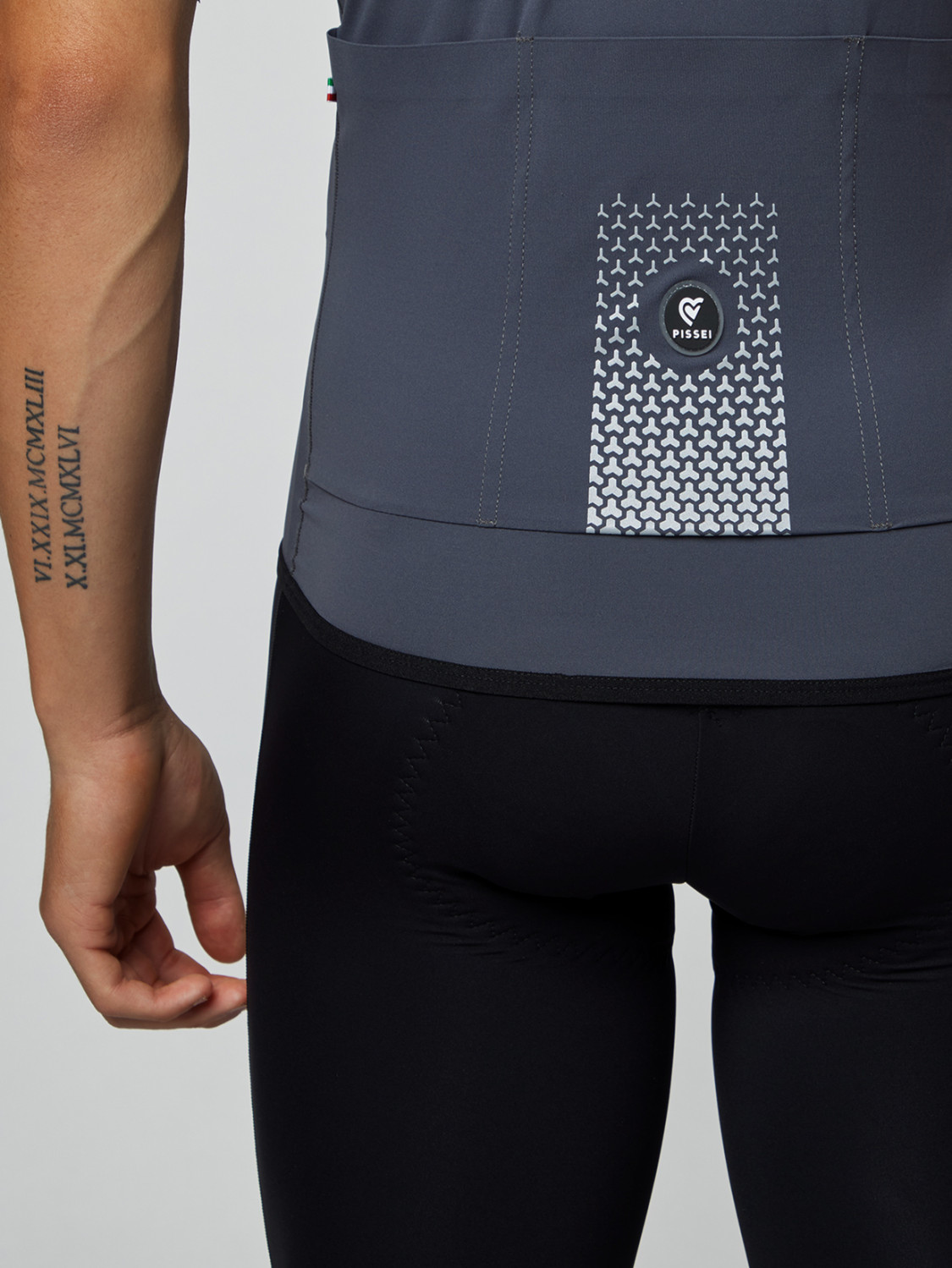 PISSEI: KURZARMTRIKOT PRIMAPELLE