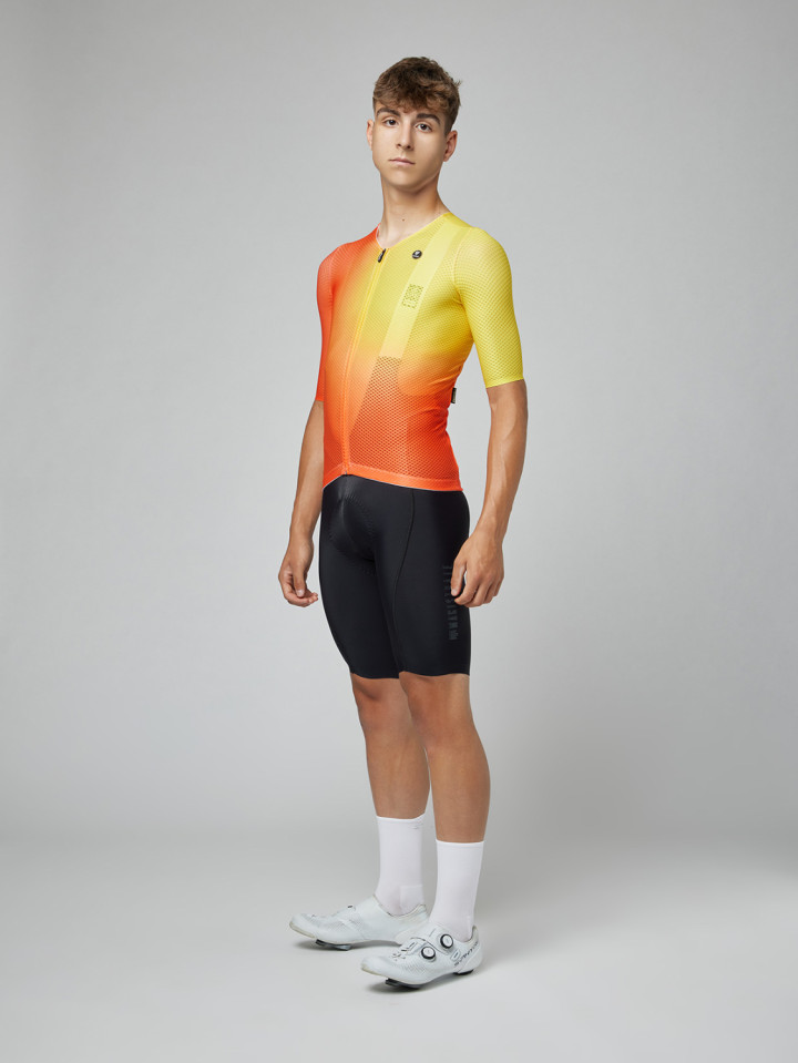 PISSEI: MAGISTRALE UAE SUPERLIGHT SHORT SLEEVE JERSEY