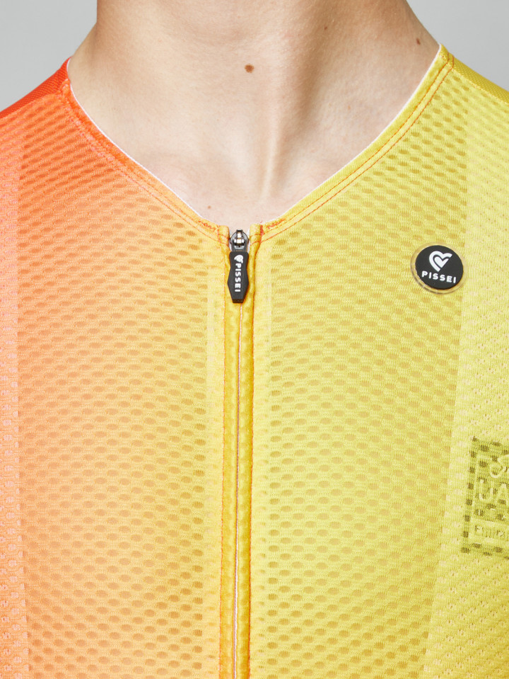 PISSEI: MAGISTRALE UAE SUPERLIGHT SHORT SLEEVE JERSEY