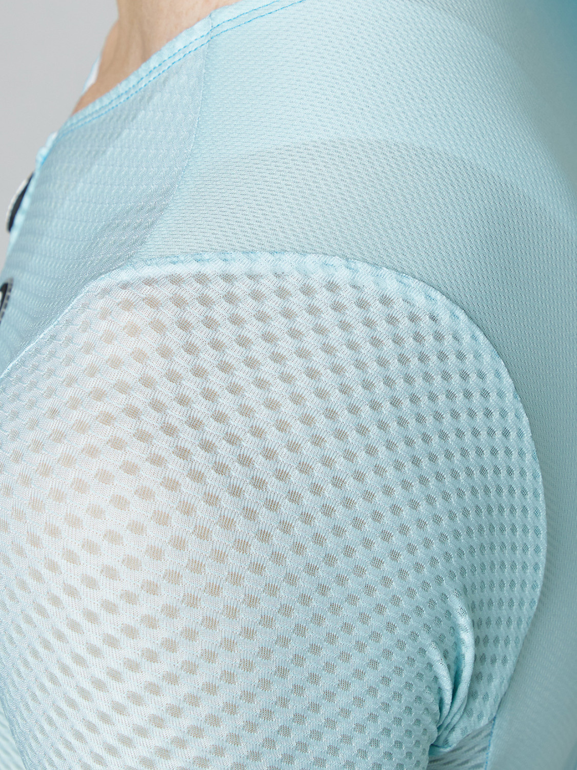 PISSEI: MAGISTRALE UAE SUPERLIGHT SHORT SLEEVE JERSEY