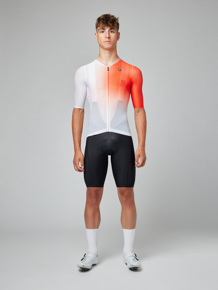 PISSEI: MAGISTRALE UAE SUPERLIGHT SHORT SLEEVE JERSEY