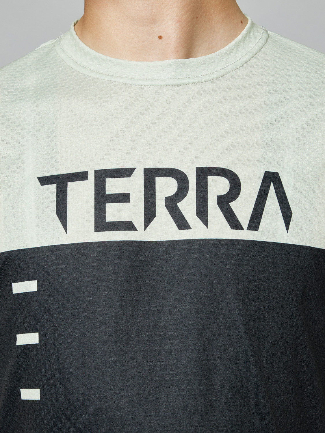 PISSEI: EPIK TRAIL SHORT SLEEVE JERSEY