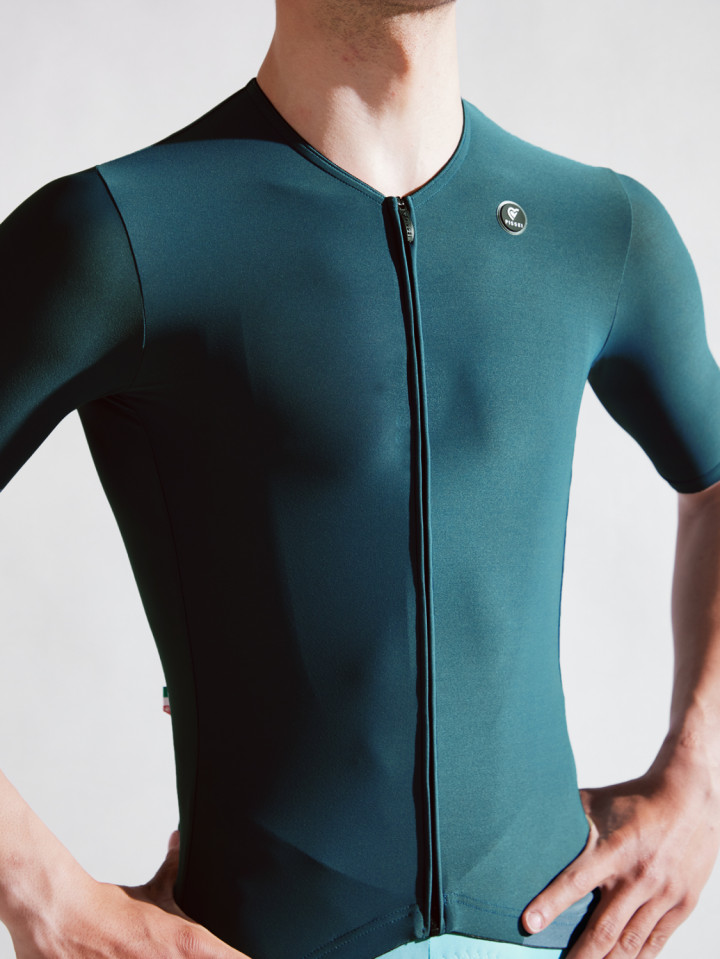 PISSEI: UNSEEN SHORT SLEEVE JERSEY