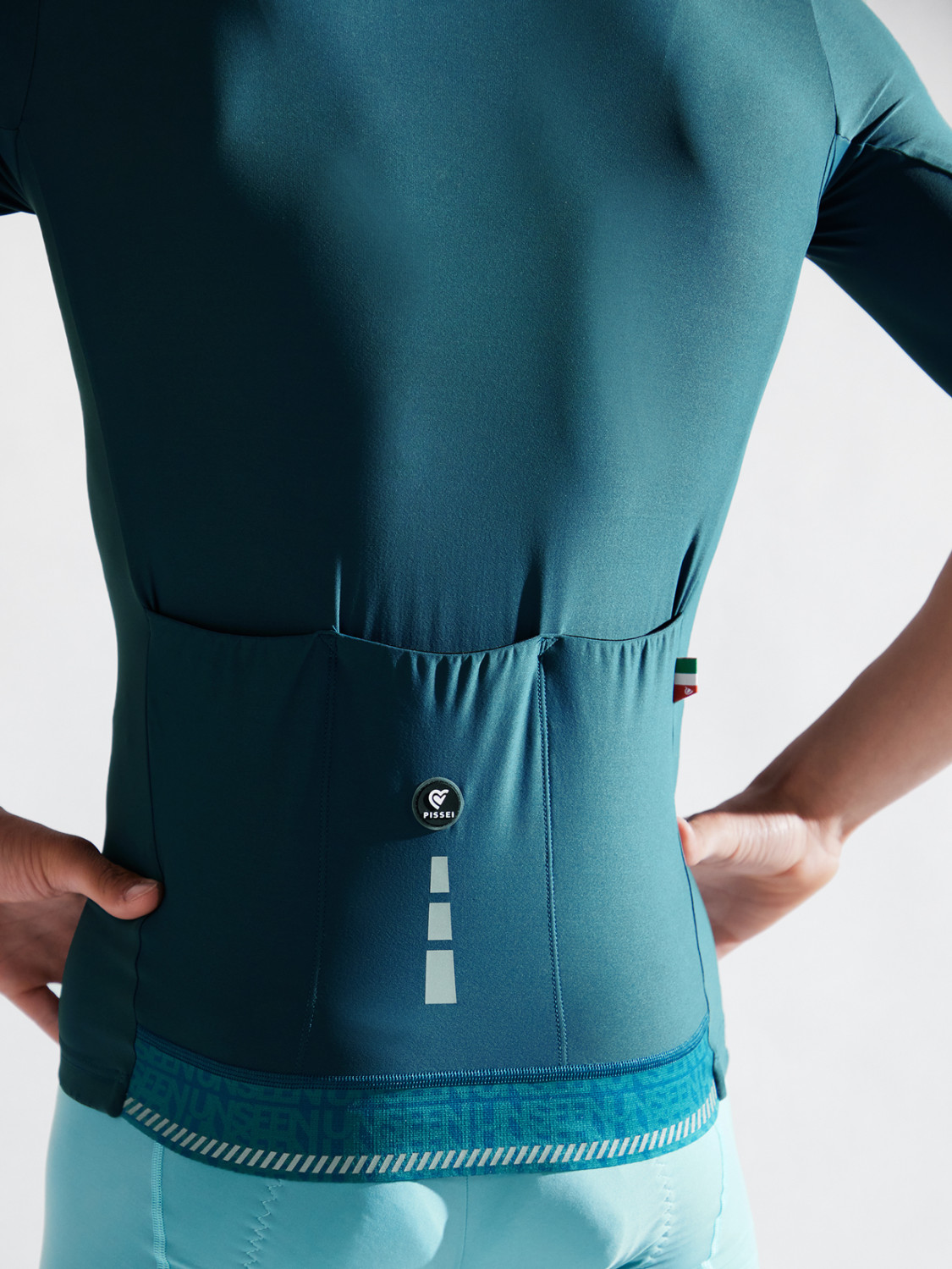 PISSEI: MAILLOT MANCHES COURTES UNSEEN