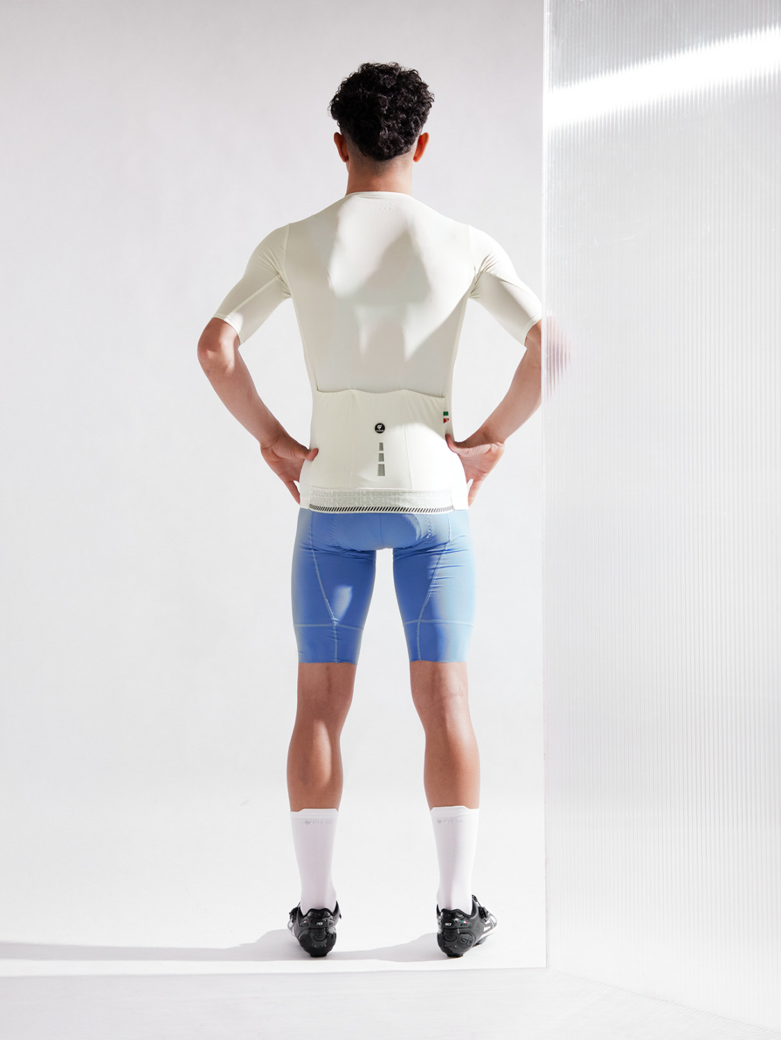 PISSEI: MAILLOT MANCHES COURTES UNSEEN