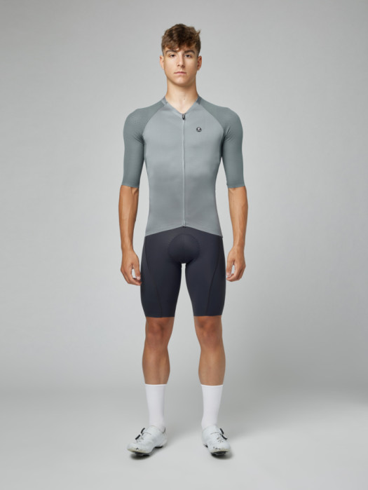 MAGLIA MANICHE CORTE MAGISTRALE ULTRA UAE