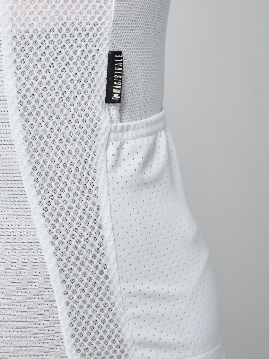 PISSEI: MAILLOT MANCHES COURTES MAGISTRALE ULTRA UAE