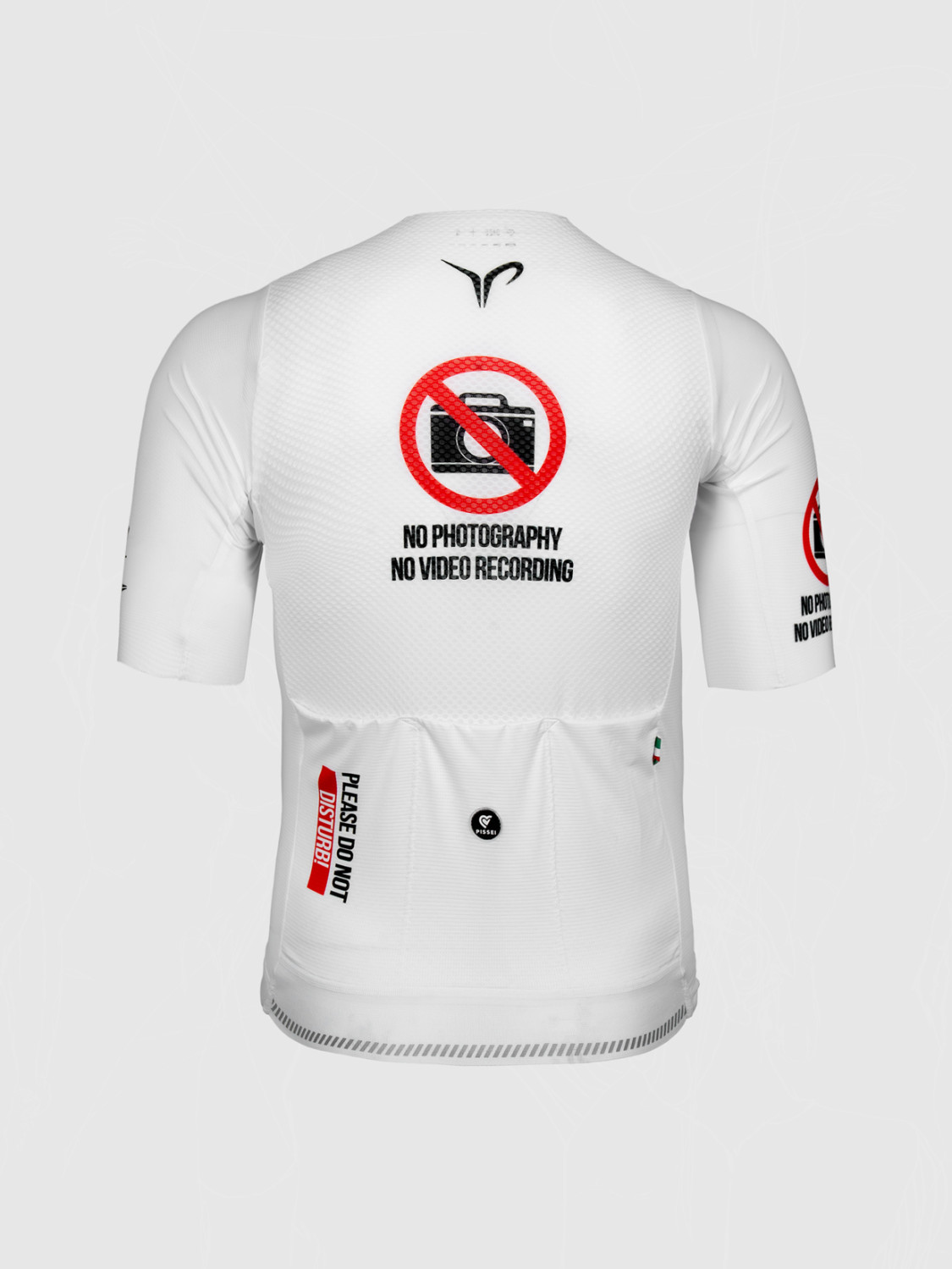 PISSEI: TRIKOT PRIME MIT KURZEN ÄRMELN OHNE KRAGEN TADEJ POGACAR "DO NOT DISTURB"