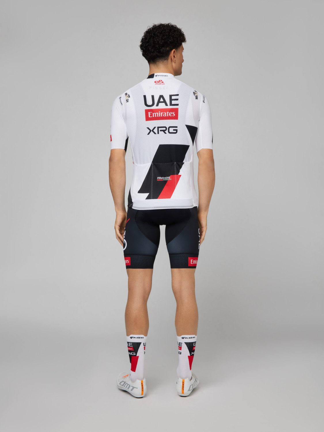 PISSEI: MAILLOTS MANGA CORTA REPLICA UAE TEAM EMIRATES - XRG 2026