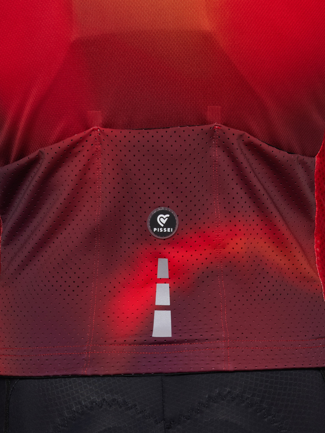 PISSEI: MAGISTRALE UAE SUPERLIGHT SHORT SLEEVE JERSEY