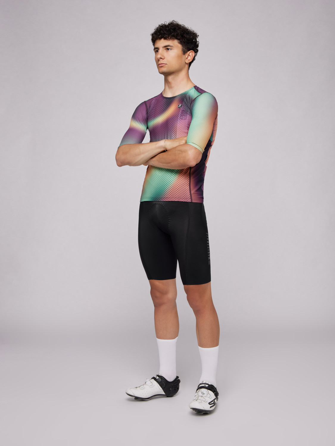 PISSEI: MAILLOT MANCHES COURTES SUPERLIGHT SANS ZIP MAGISTRALE UAE