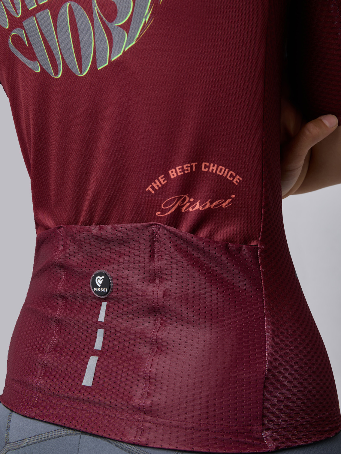 PISSEI: THUNDER WOMAN SHORT SLEEVE JERSEY