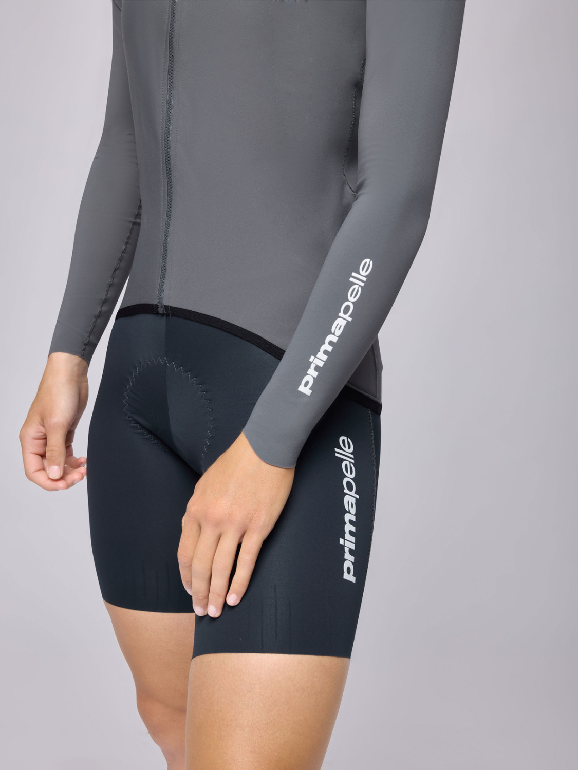 PISSEI: MAGLIA MANICHE LUNGHE DONNA PRIMAPELLE