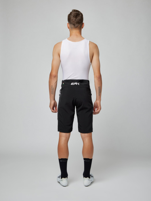 EPIK BAGGY SHORTS EPIK BAGGY SHORTS