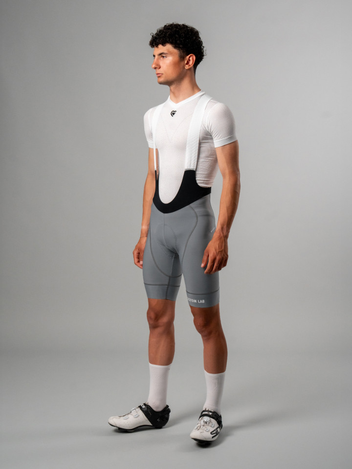 PISSEI: MANGHEN PIECE-DYED WINTER BIB-SHORTS