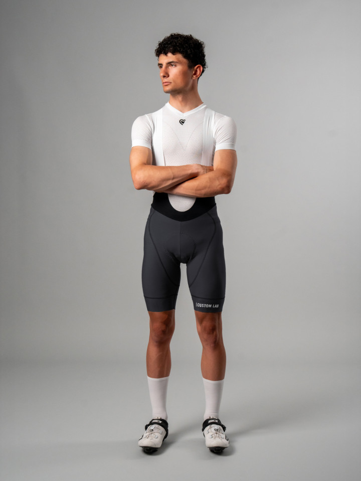 PISSEI: MANGHEN PIECE-DYED WINTER BIB-SHORTS
