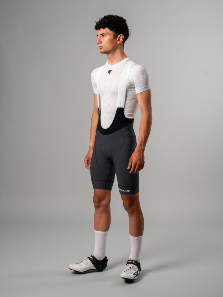 PISSEI: MANGHEN PIECE-DYED WINTER BIB-SHORTS
