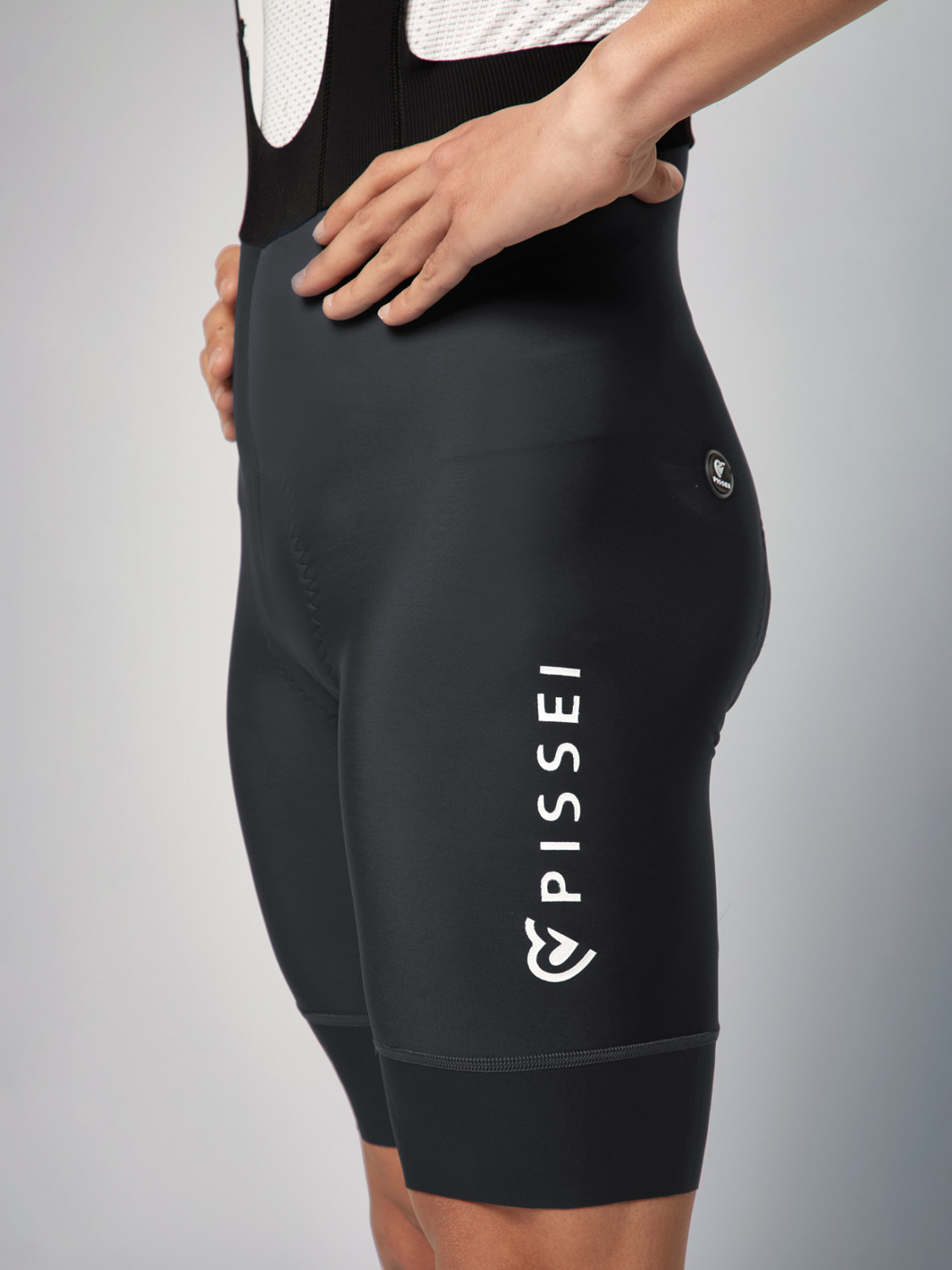 PISSEI: KURZE WINTER-TRÄGERHOSE MONVISO