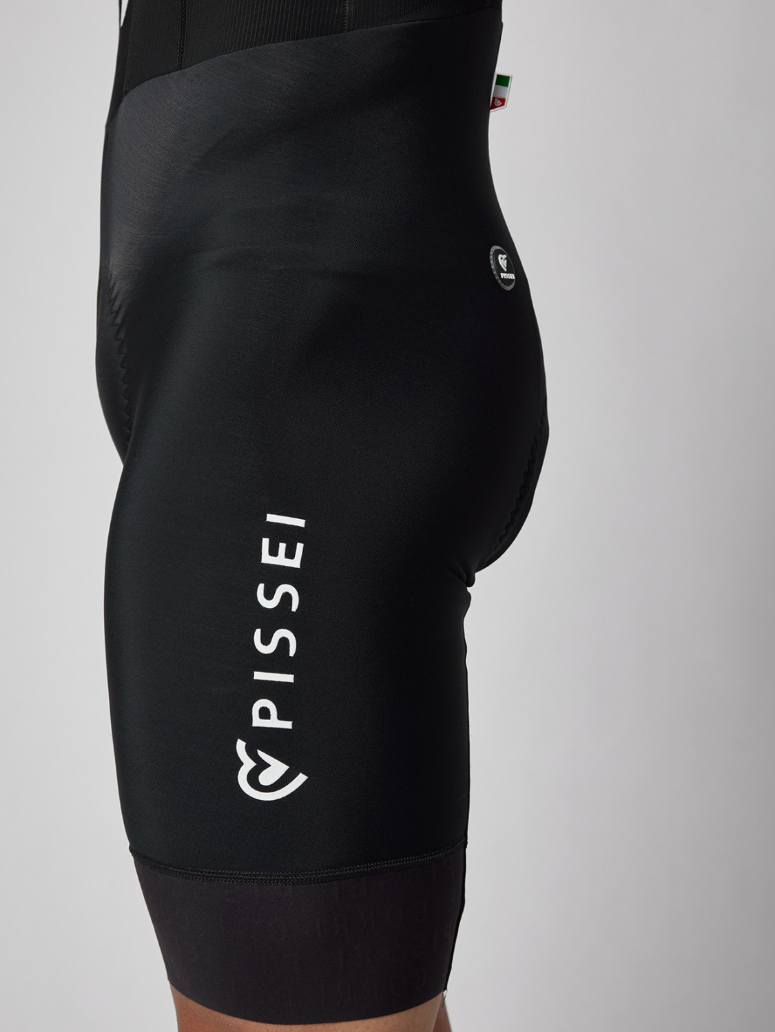 PISSEI: KURZE WINTER-TRÄGERHOSE MONVISO